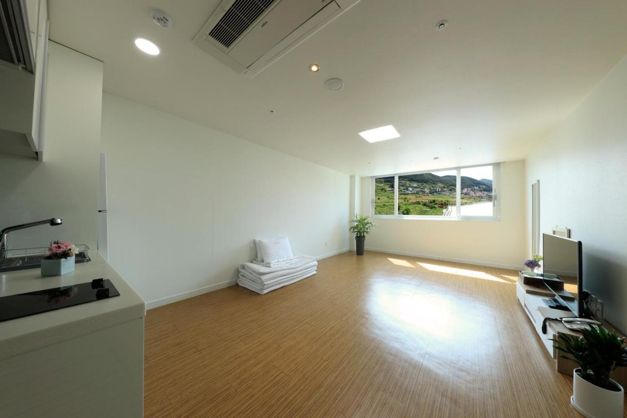 Doya Hotel Geoje Exteriör bild