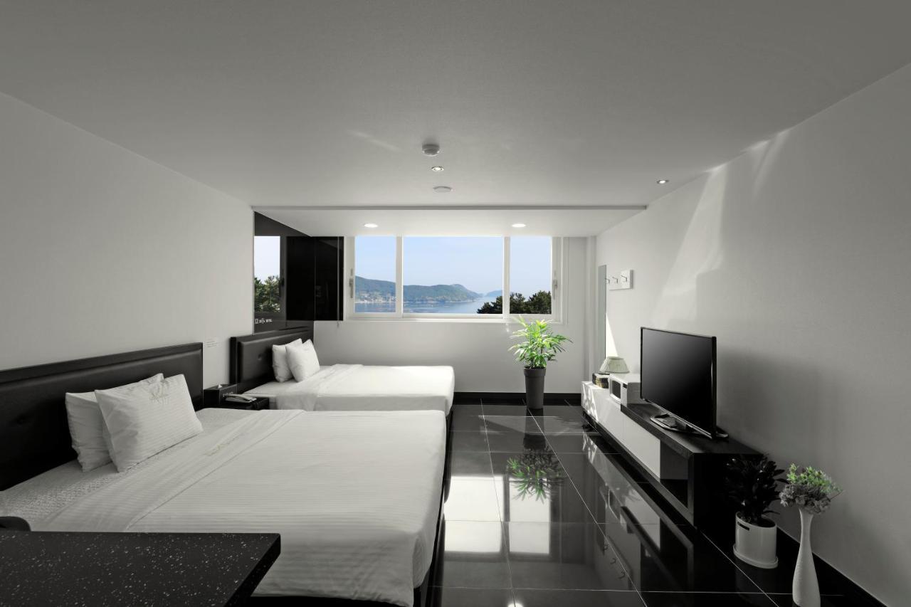 Doya Hotel Geoje Exteriör bild